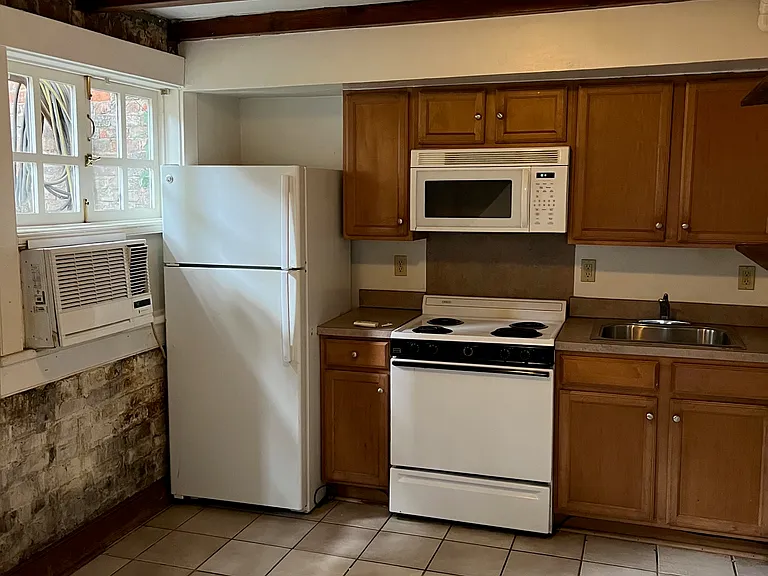722-724 St Louis LLC - 722-103 — Photo 4