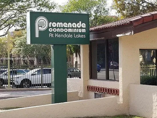 Promenade At Kendale Lake — Photo 2