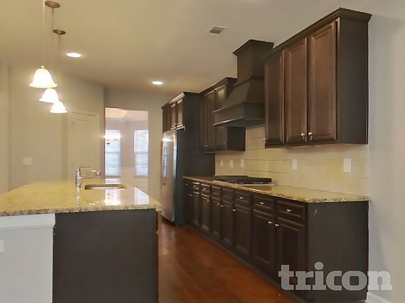 5th image of 8000 Hillside Climb Way