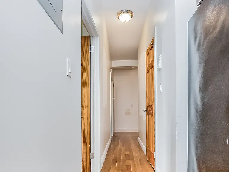 415 Saint Johns Pl #6 — Photo 7
