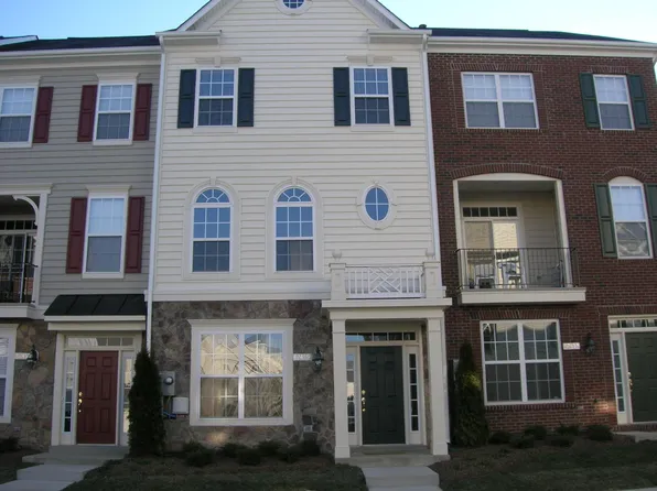 42455 Malachite Ter, Ashburn, VA 20148