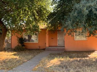 910 E 5th St, Madera, CA 93638