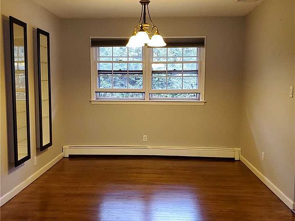 4th image of 25 Greis Ave
