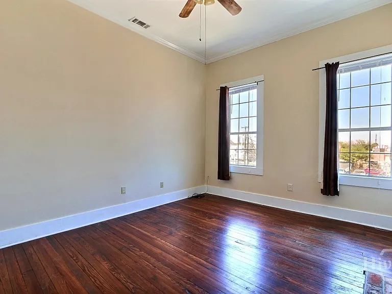 315 W Gwinnett St — Photo 18