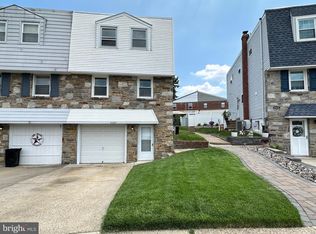 11125 Kirby Dr, Philadelphia, PA 19154