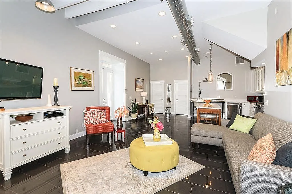 2 bed, 2.5 bath, 1750 sqft, $2,790 — Photo 4