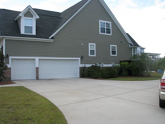 2nd image of 1500 Rivertowne Country Club Dr