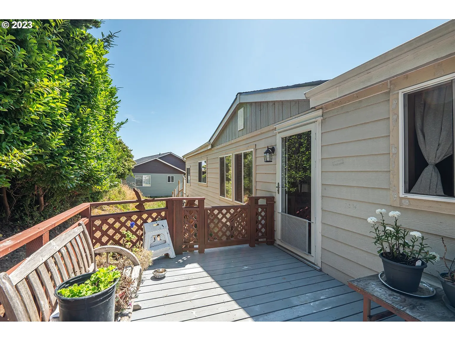 834 Zanna Pl photo 1