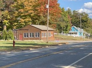 1067 Worcester Rd, Barre, MA 01005