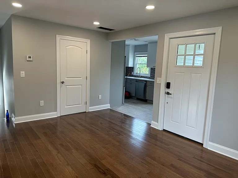 20 Van Dyke Pl #2 — Photo 4