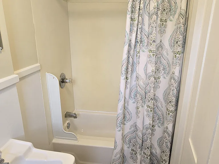 14 Cushman St #4 — Photo 14