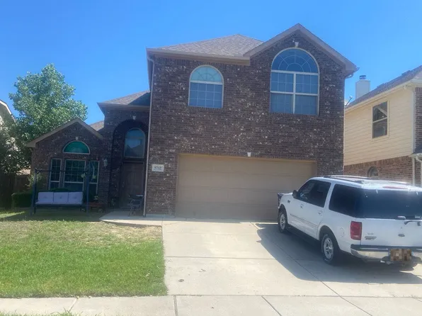 5732 Diamond Valley Dr, Fort Worth, TX 76179