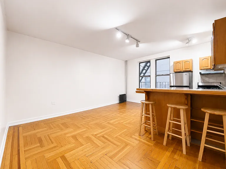 707 W 171st St #1E — Photo 12