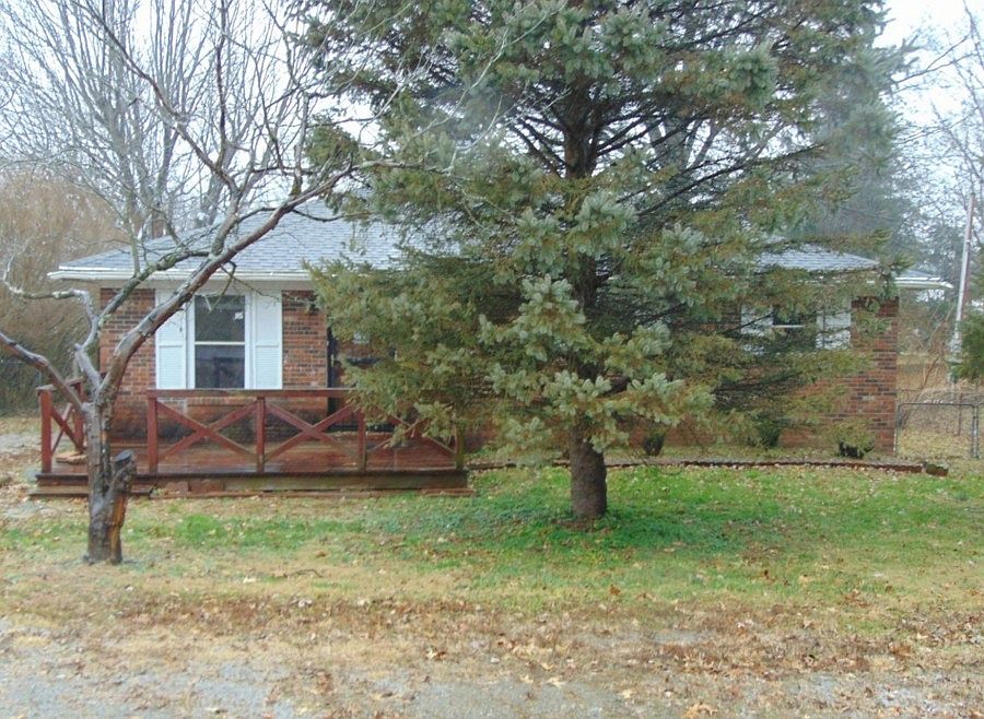 1st image of 63 Roberts St