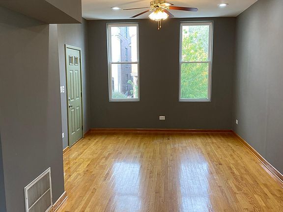 5th image of 2321 W Charleston St #2F