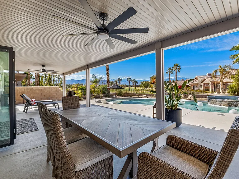 45163 Crystal Springs Dr — Photo 58