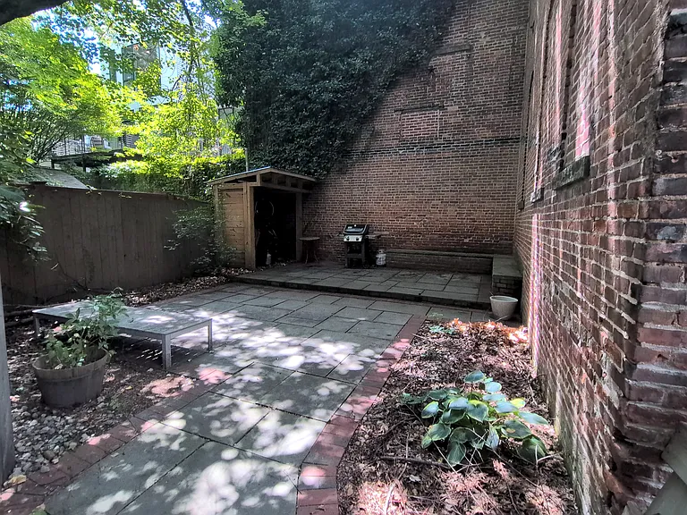 151 Sussex St #3 — Photo 2