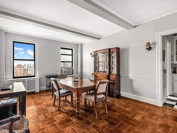2nd image of 1435 Lexington Ave APT 11B