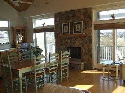 2nd image of 799 Old Montauk Hwy