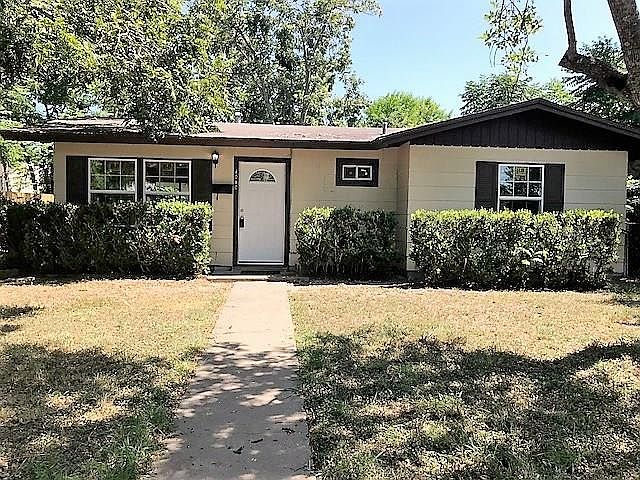 1st image of 4010 Robinhood Dr