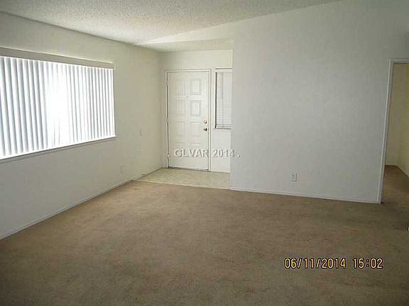 5th image of 550 Grimsby Ave