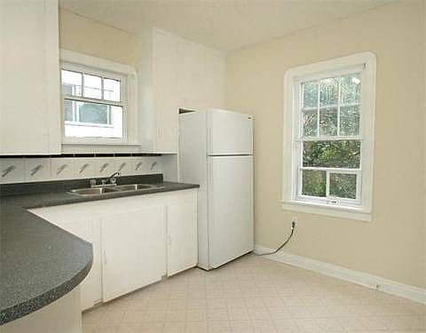5th image of 10522 79th Ave NW