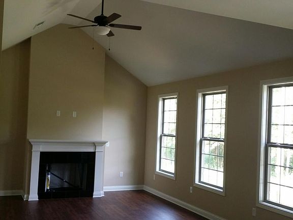 5th image of 505 McPeek Pl