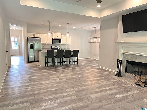 4th image of 310 Sterling Pl