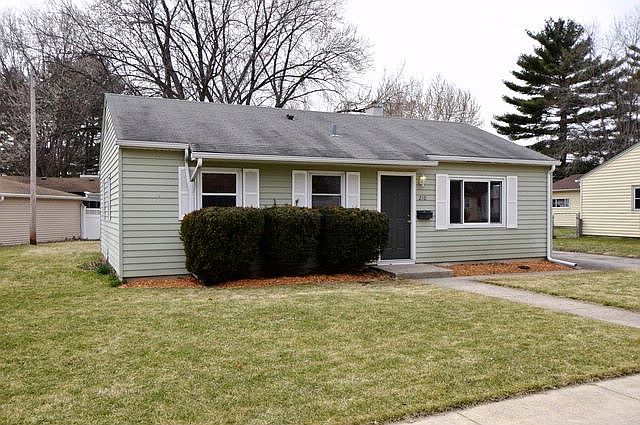 1st image of 210 Westgate Dr