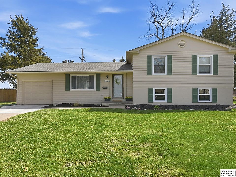 1st image of 13205 Cedar Cir