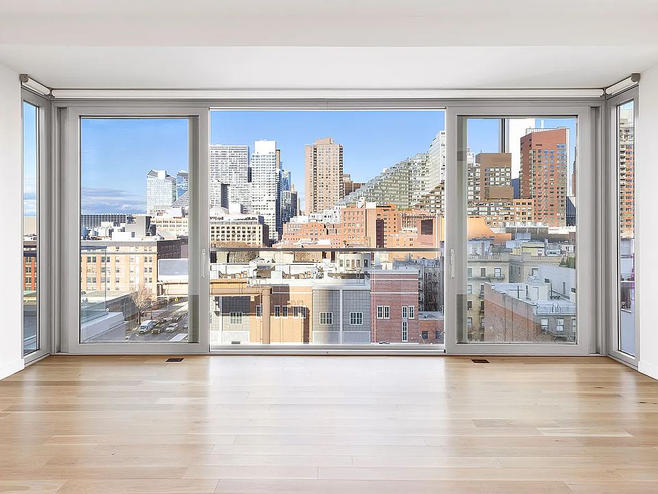 1st image of 547 W 47th St #1014