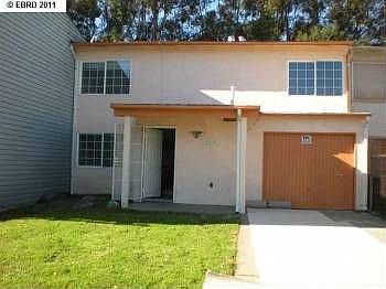 1st image of 5014 Creely Ave