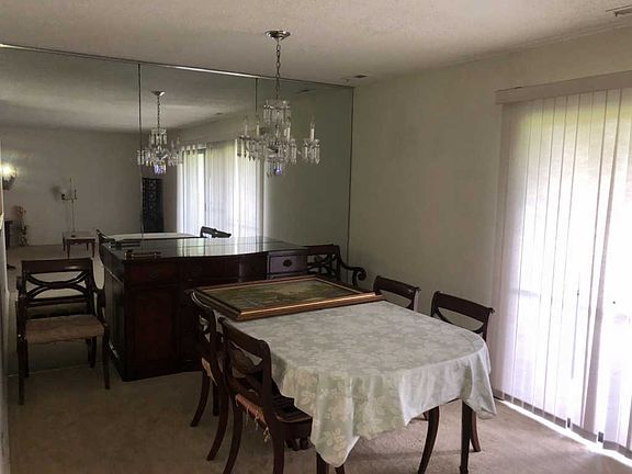 4th image of 11207 Cottonwood Dr Unit B