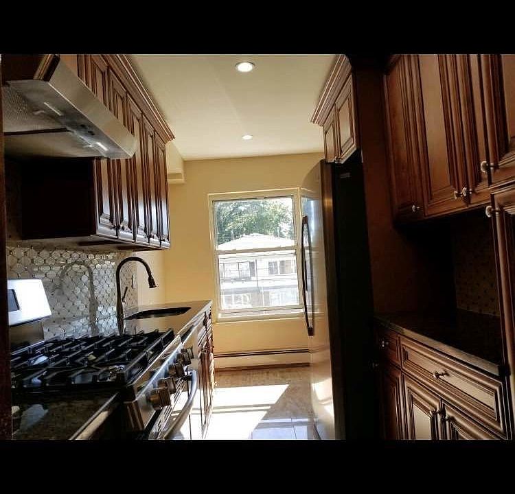 1st image of 14433 27th Ave #2