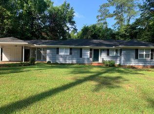 883 Winchester Cir, Macon, GA 31210