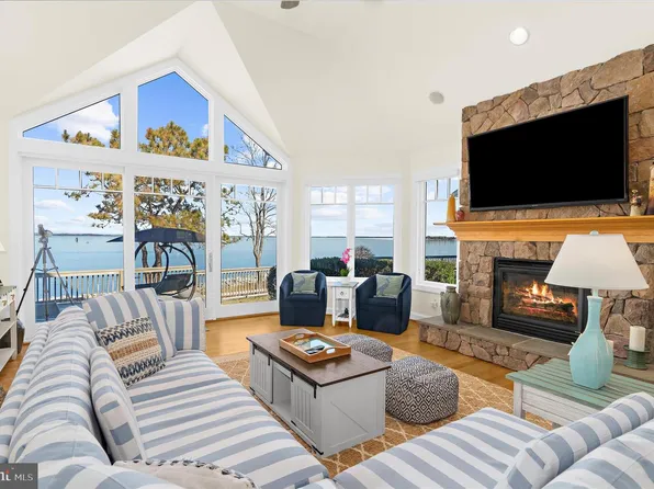 518 Narrows Pointe Dr, Grasonville, MD 21638