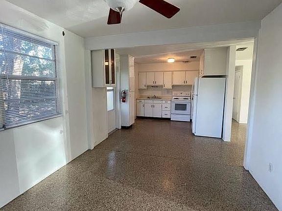 2nd image of 704 Steele Ave