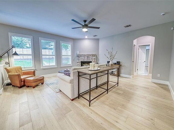 5th image of 3735 Harvey Penick Dr #1