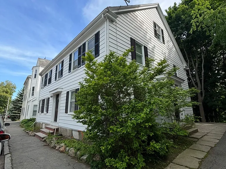 9 Central St #1 — Photo 16