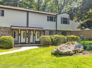 294 Village Ct, Kingston, NY 12401