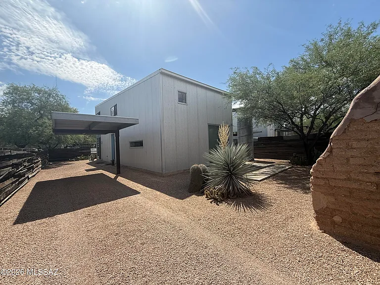741 S Fremont Ave — Photo 1