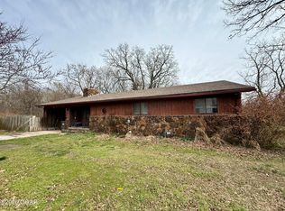 210 S Ozark Trl, Goodman, MO 64843