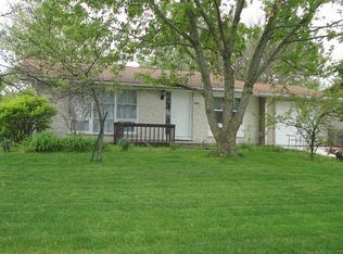 6205 Yellowstone Dr, Fort Wayne, IN 46818