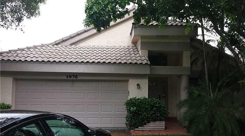 1st image of 1876 NW 93rd Ter