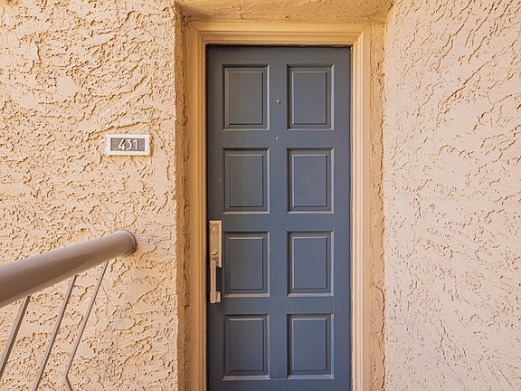4th image of 5102 N 31st Pl Unit 431