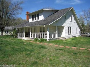 1811 Mountain View Rd, King, NC 27021