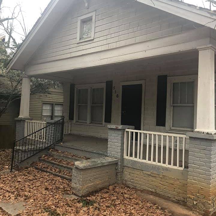 1st image of 516 W 2nd Ave