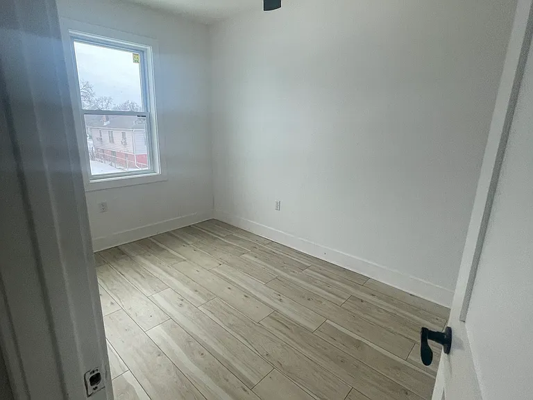 2385 Washington St #4 — Photo 26