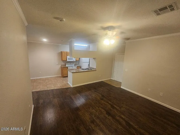 5401 E Van Buren St #1099 — Photo 4