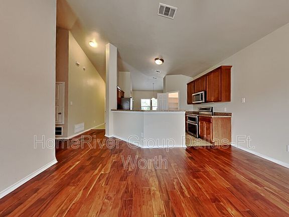 2nd image of 12728 Ocean Spray Dr